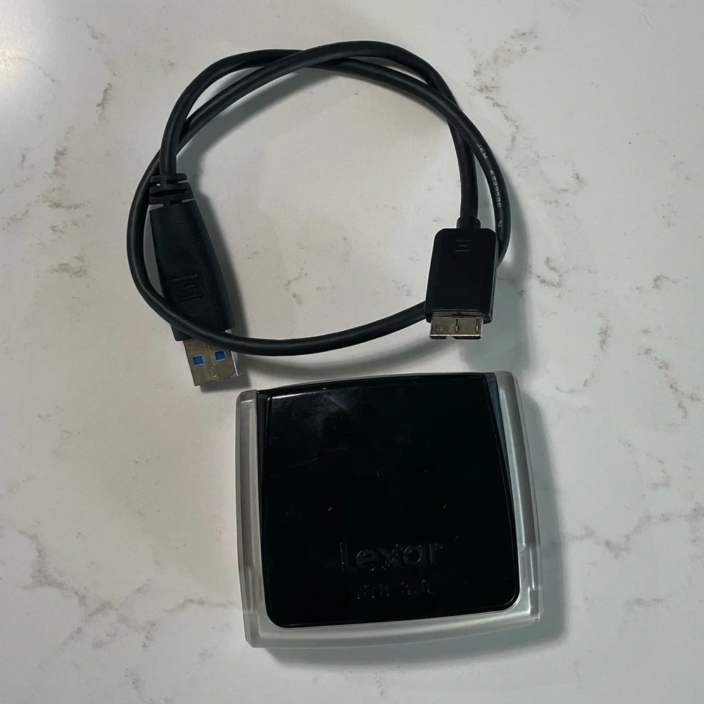 Lexar Professional USB 3.0 Dual-Slot Reader - High-Speed File Transfers